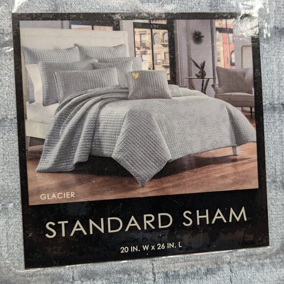 J.QUEEN New York "Glacier" Standard Sham - Picture 2 of 4